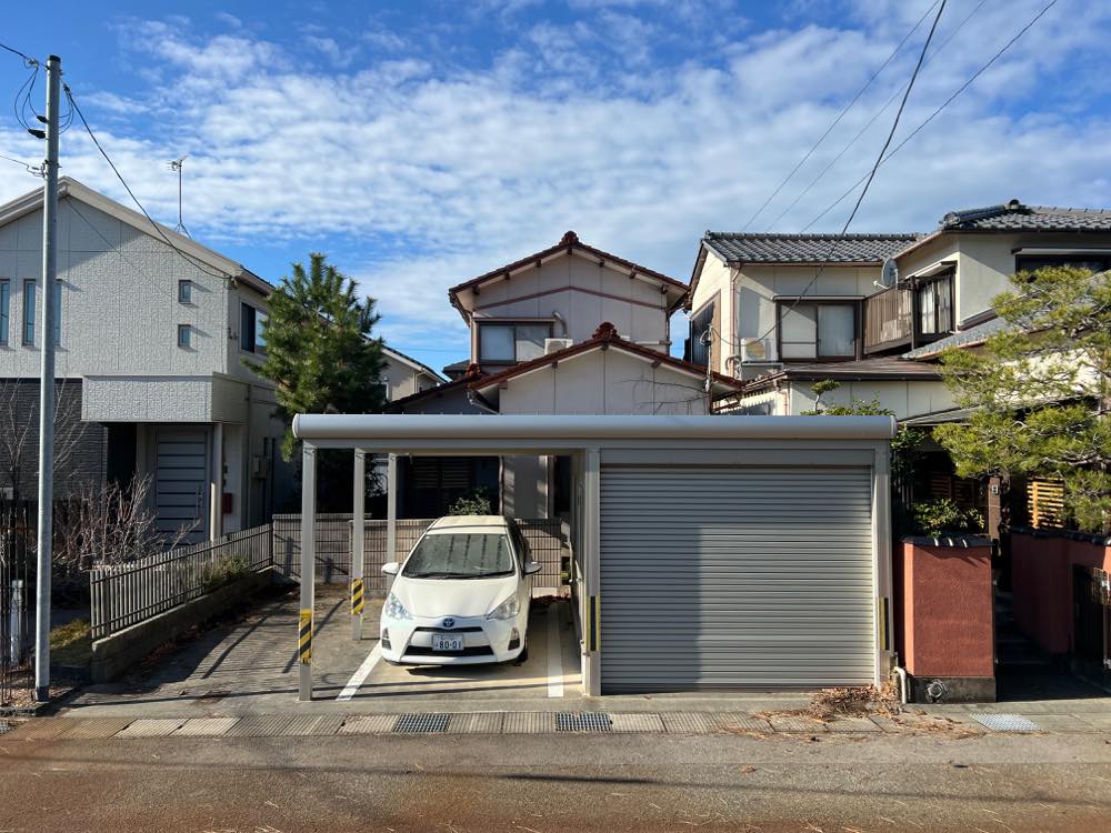 小松市丸の内町　中古一軒家